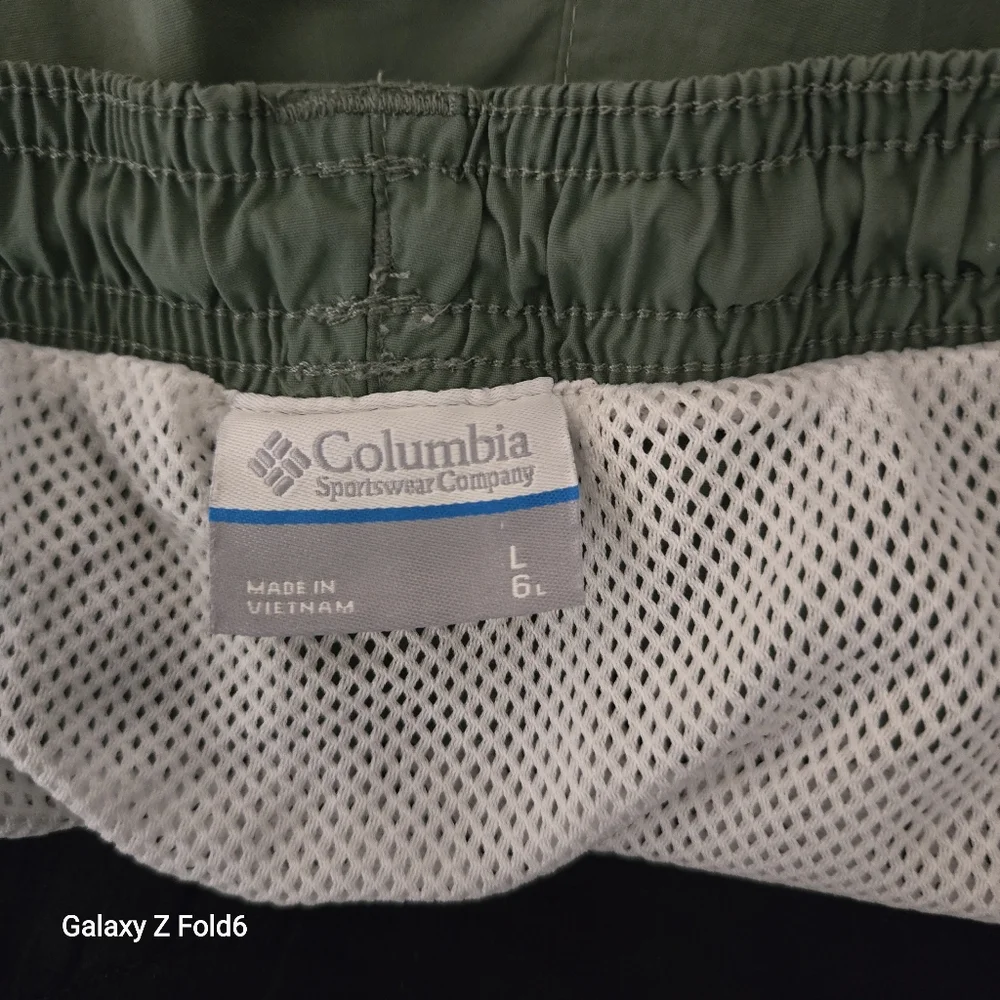 PColumbia PFG Green Nylon Fishing Hiking Swim Shorts Mesh Lined‎ Men’s L